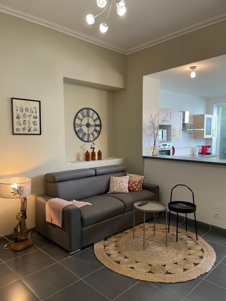 Appartement proche des remparts et tous commerces. photo 1