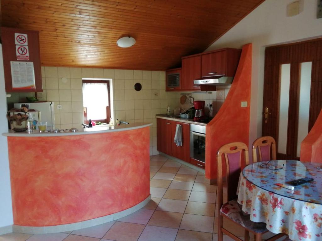 Diana Apartman photo 1