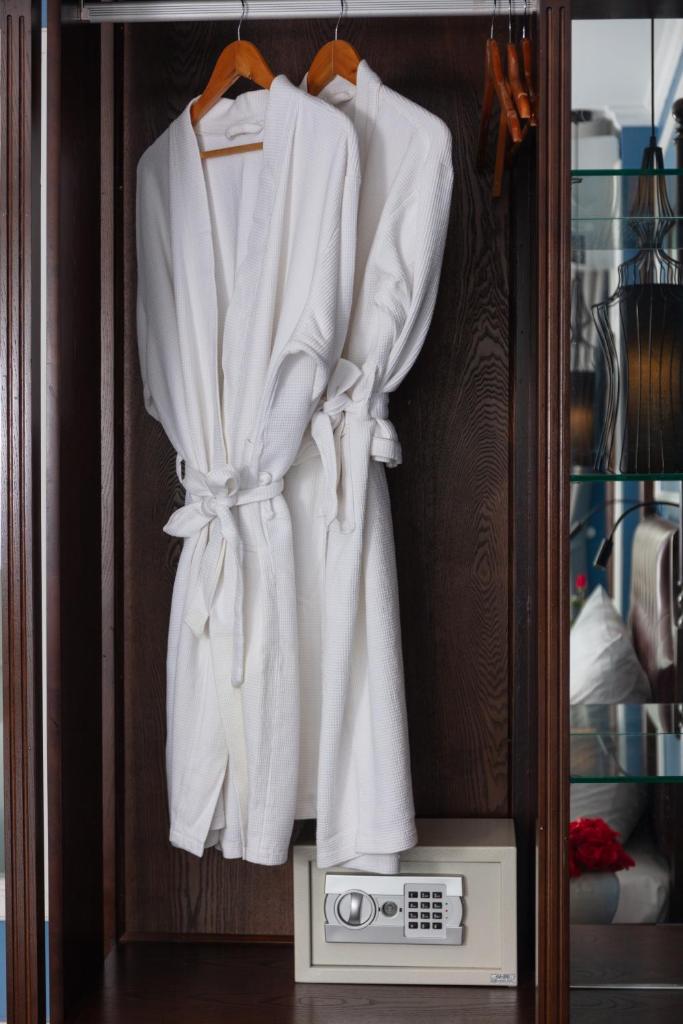 Suddha Apartment & Cafe