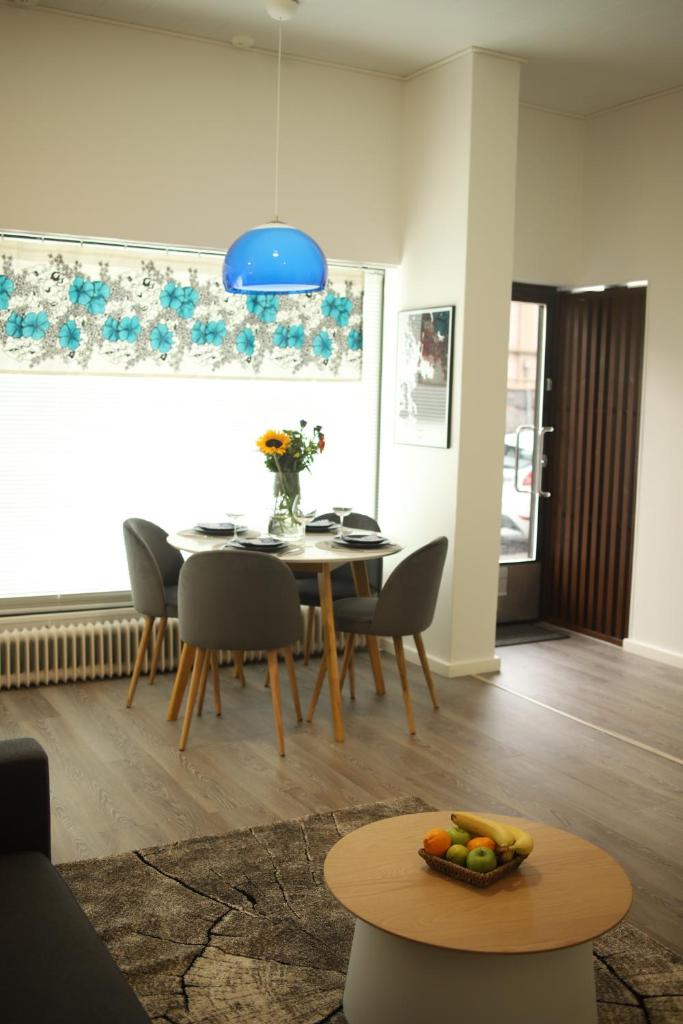 City Center 2-rooms apartment photo 3