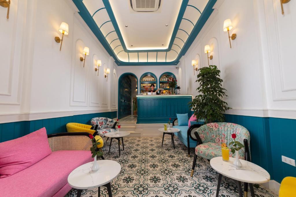 Suddha Apartment & Cafe