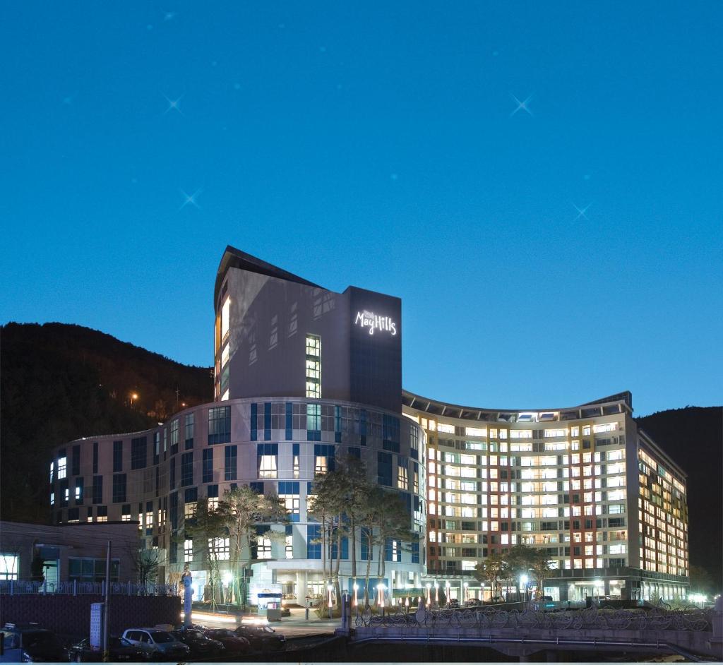 Jeongseon Mayhills Resort photo 2