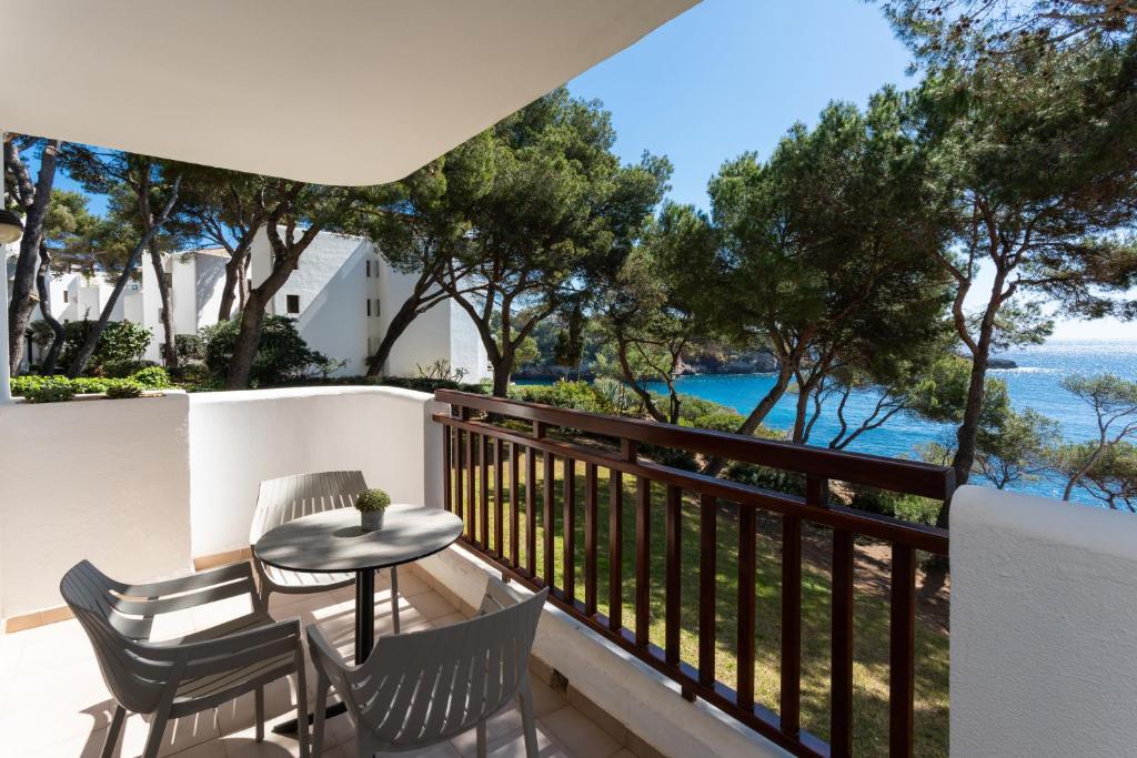 Inturotel Cala Azul photo 4