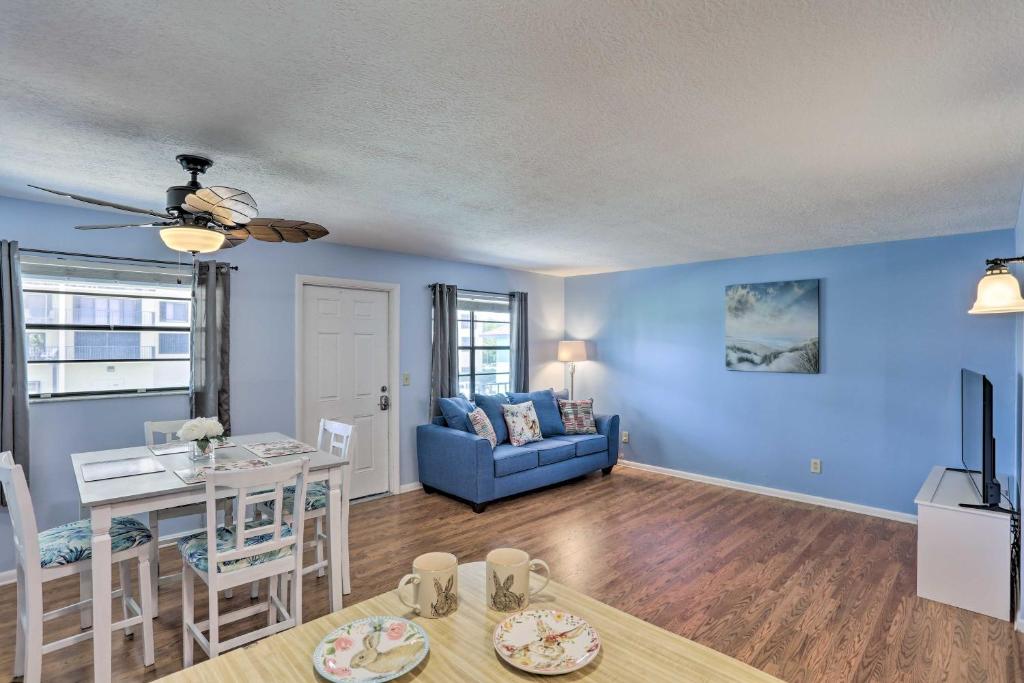 Idyllic Fort Pierce Retreat - Walk to Beach!