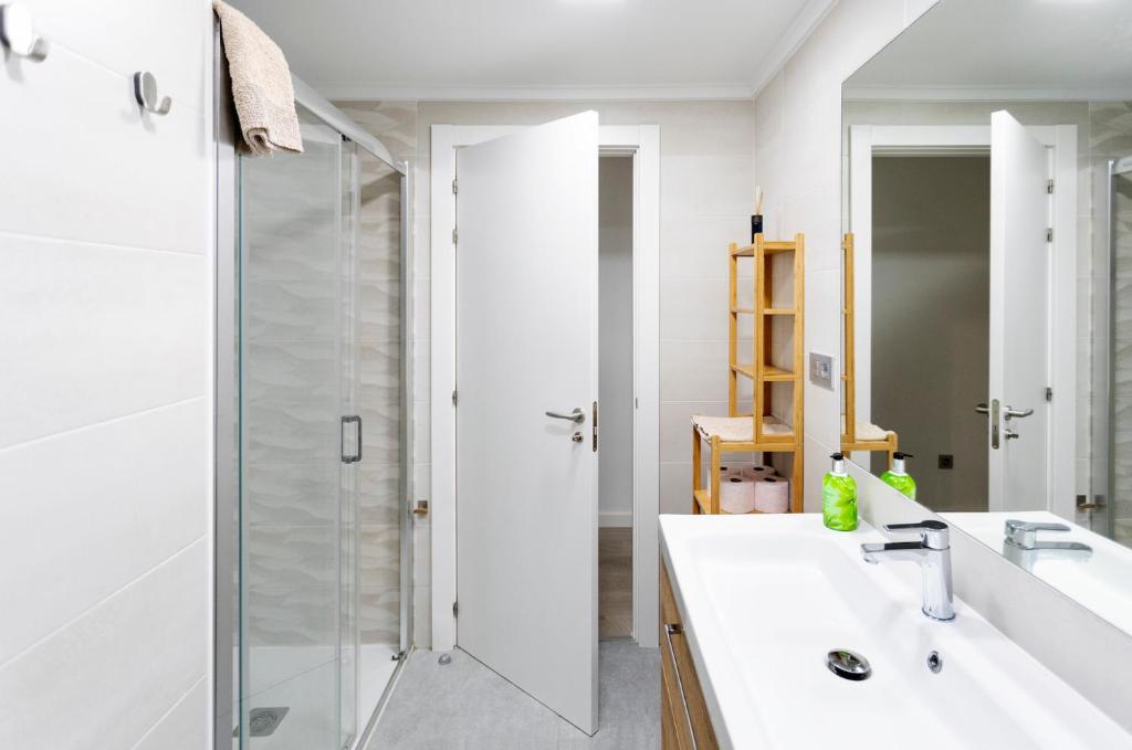 New apartment in the neighborhood of Amara. photo 3