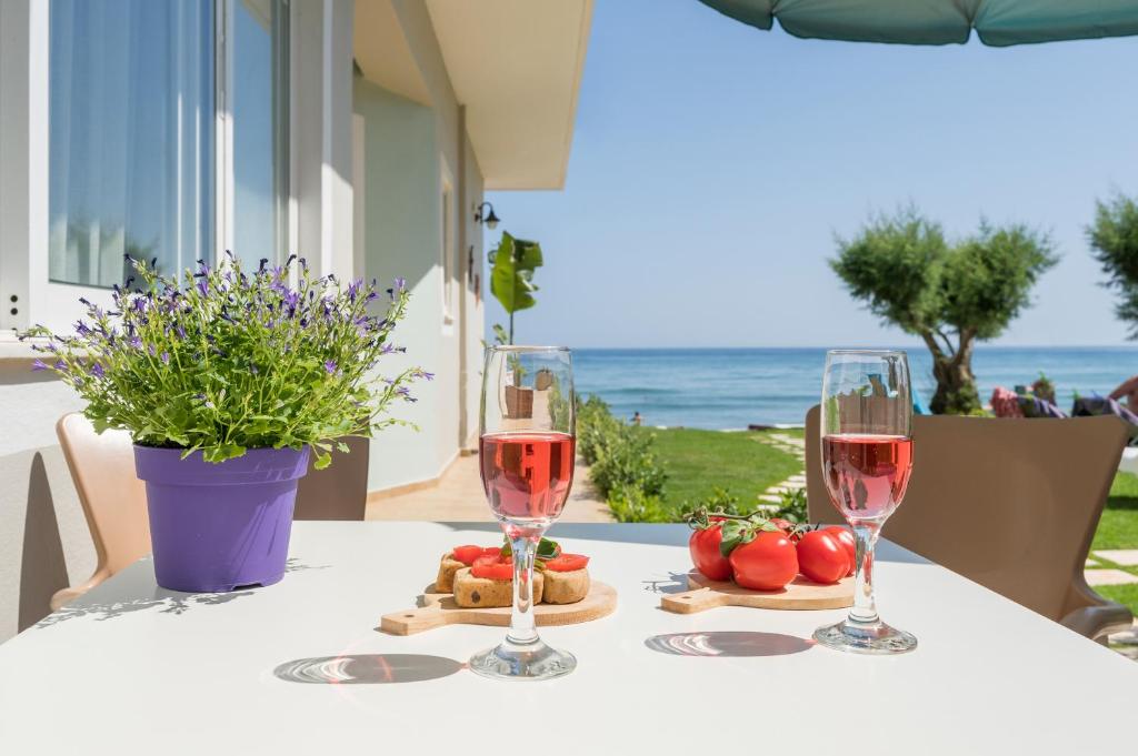Hermes Beach Front photo 3