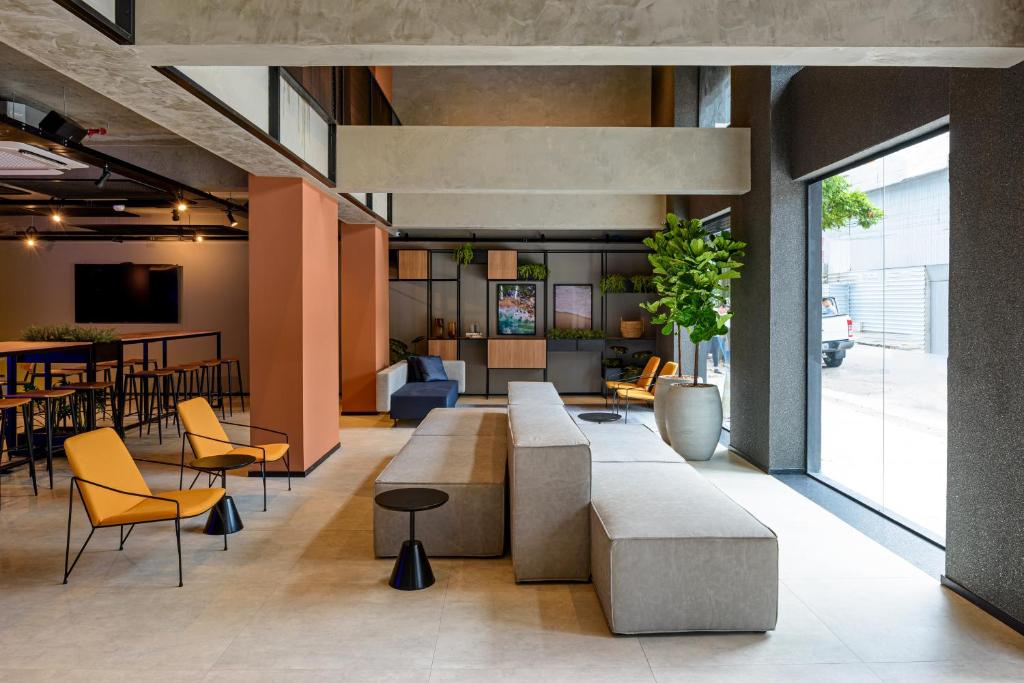 Ibis Budget Balneario Camboriu photo 2