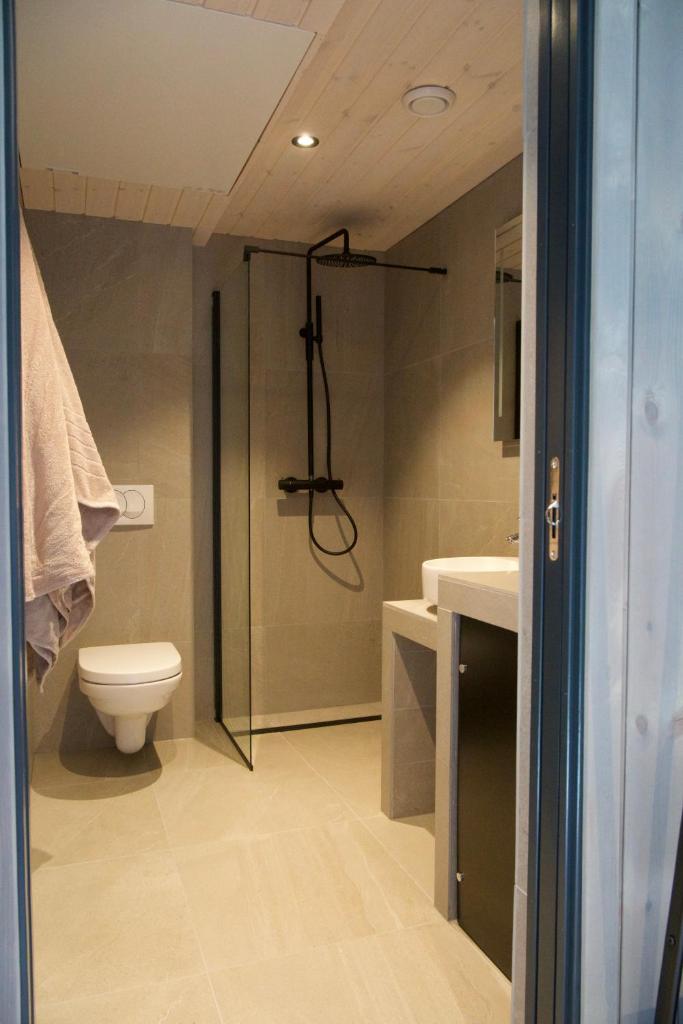Lofoten Apartments Room Type - Studio Apartment in Henningsvær 