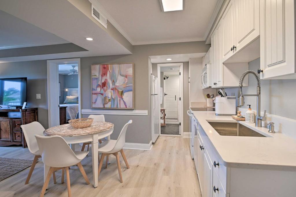 Summerhouse Villas Condo with Resort Amenities! photo 2