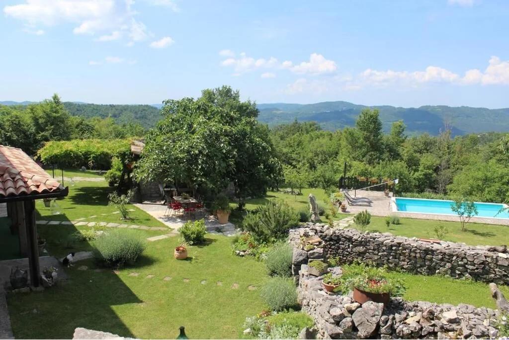 Holiday Home Villa Mavrici photo 2