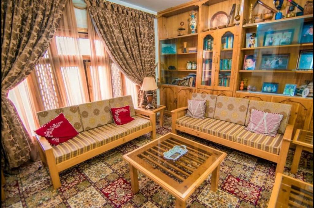 Al Amin Guest House - Home away from Home photo 1