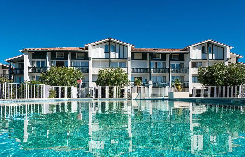 Studio cabine résidence 4 étoiles piscine tennis golf parking privé photo 3