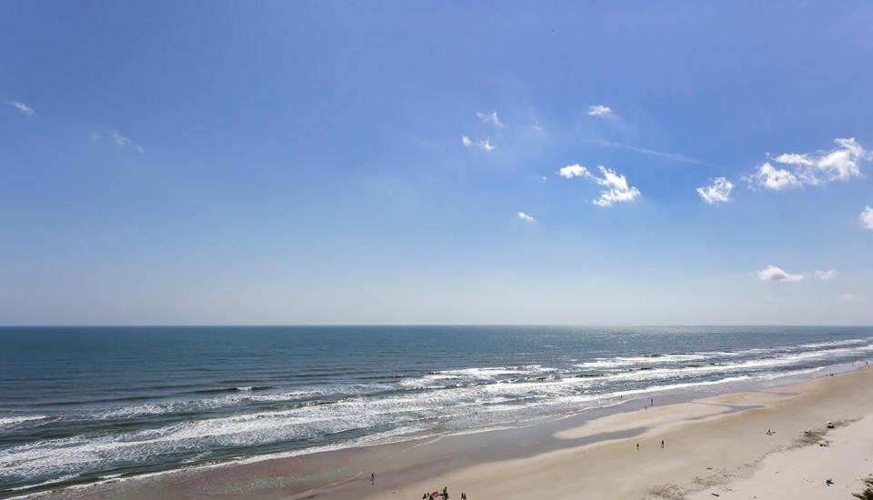 Shores Club 505, 2 Bedrooms, 5th Floor, Oceanfront, Sleeps 5 photo 3