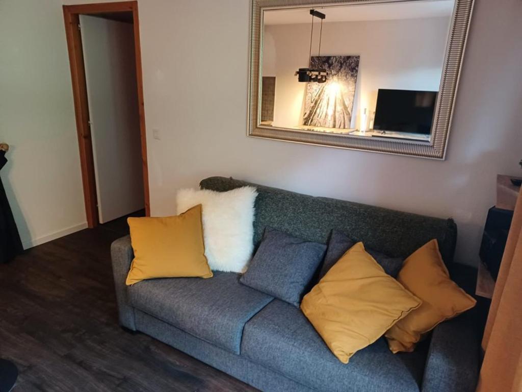Appartement Le Biot, 2 pièces, 4 personnes - FR-1-573-68 photo 2