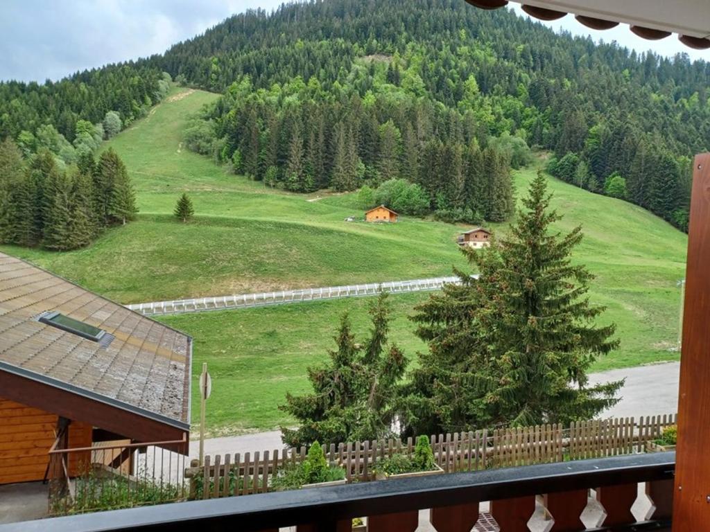 Appartement Le Biot, 2 pièces, 4 personnes - FR-1-573-68 photo 4