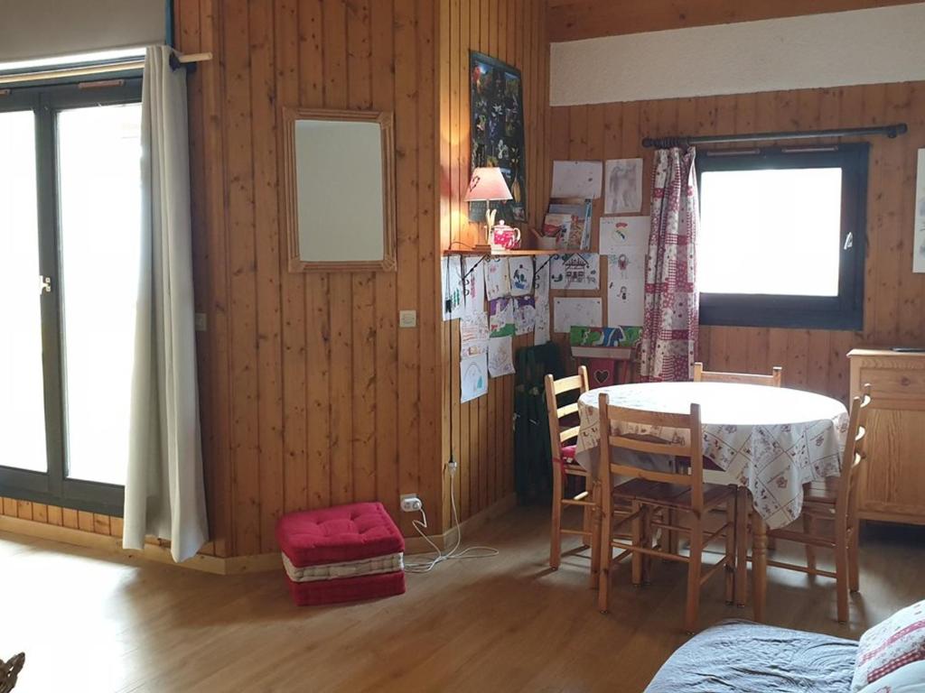Appartement Saint-Jean-d'Aulps, 2 pièces, 4 personnes - FR-1-573-82