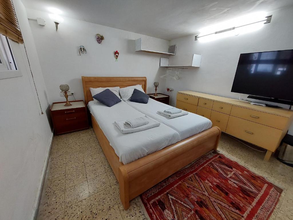 Roof APT W terrace garden,1BR 1BA photo 2