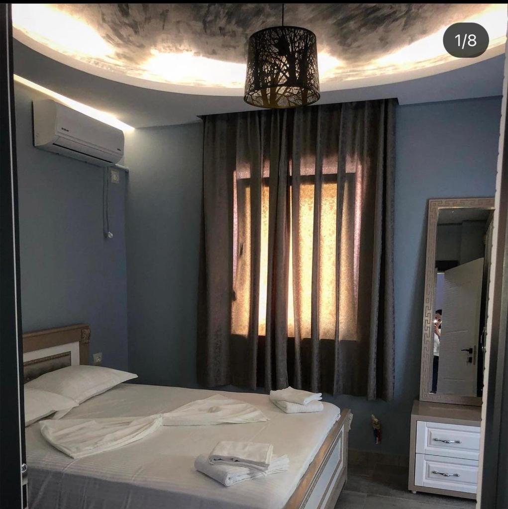 Hotel Universi photo 2