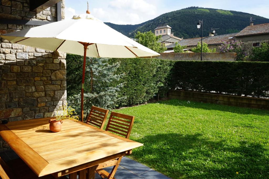 Apartamento con jardín en la Cerdanya photo 3