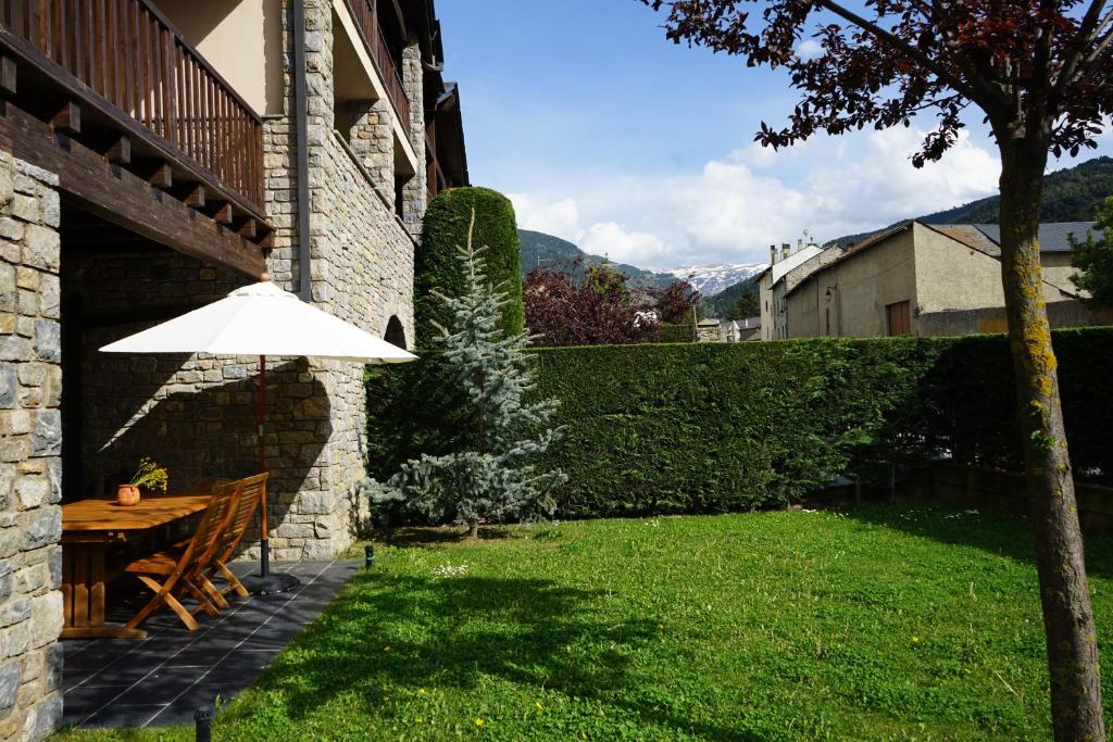 Apartamento con jardín en la Cerdanya photo 4