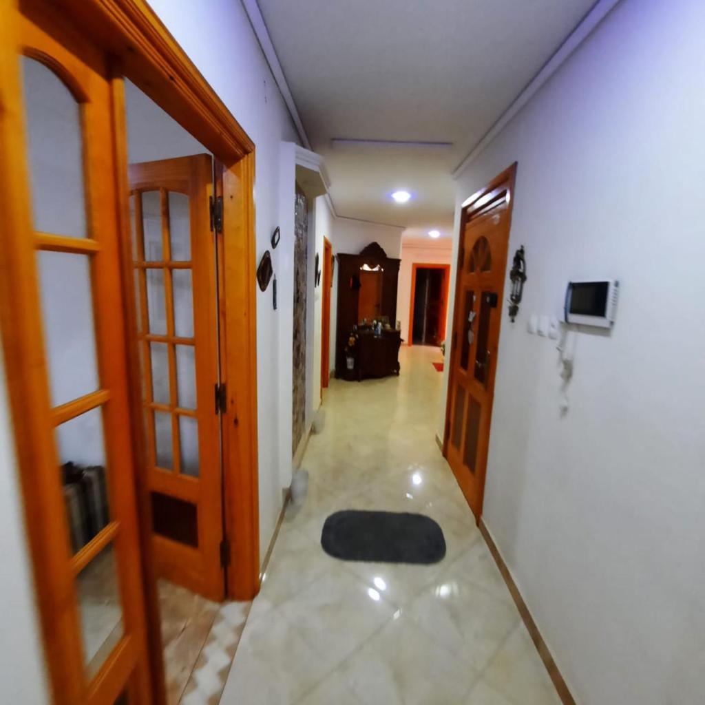 GRAND APPARTEMENT Au calme, ORAN -ALGERIE photo 2