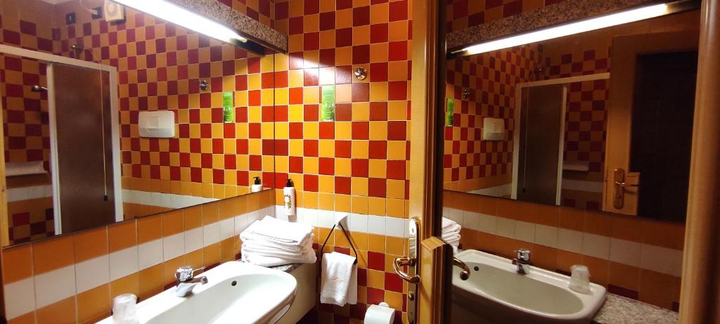 Hotel Antares photo 4