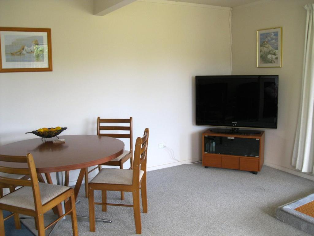 Cooks Beach Gem - Cooks Beach Holiday Home photo 4