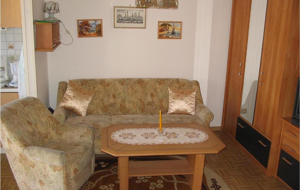 Awesome Apartment In Karlshagen With Kitchenette photo 2