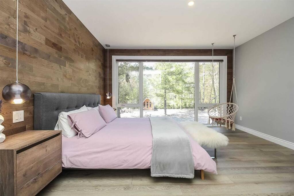 Chic & luxurious villa with outdoor sauna photo 2