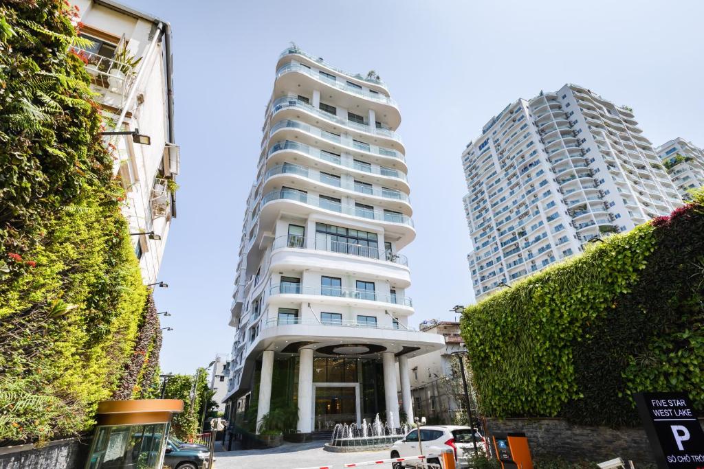Five Star Westlake (Hotel & Serviced Apartment)