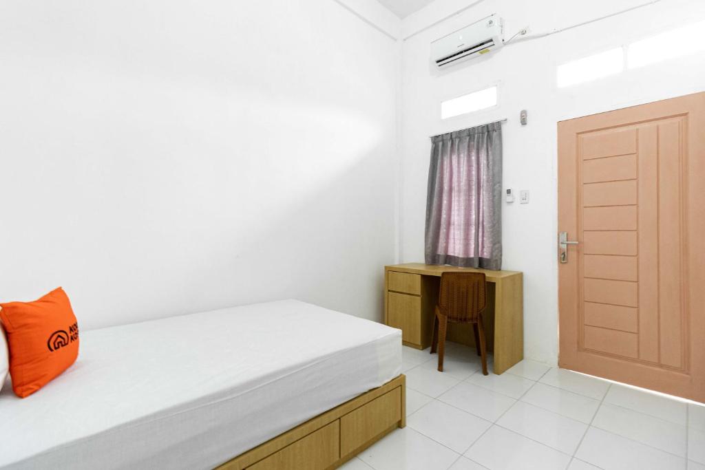 KoolKost near Hang Nadim Batam Airport (Minimum Stay. 30 Night) photo 3