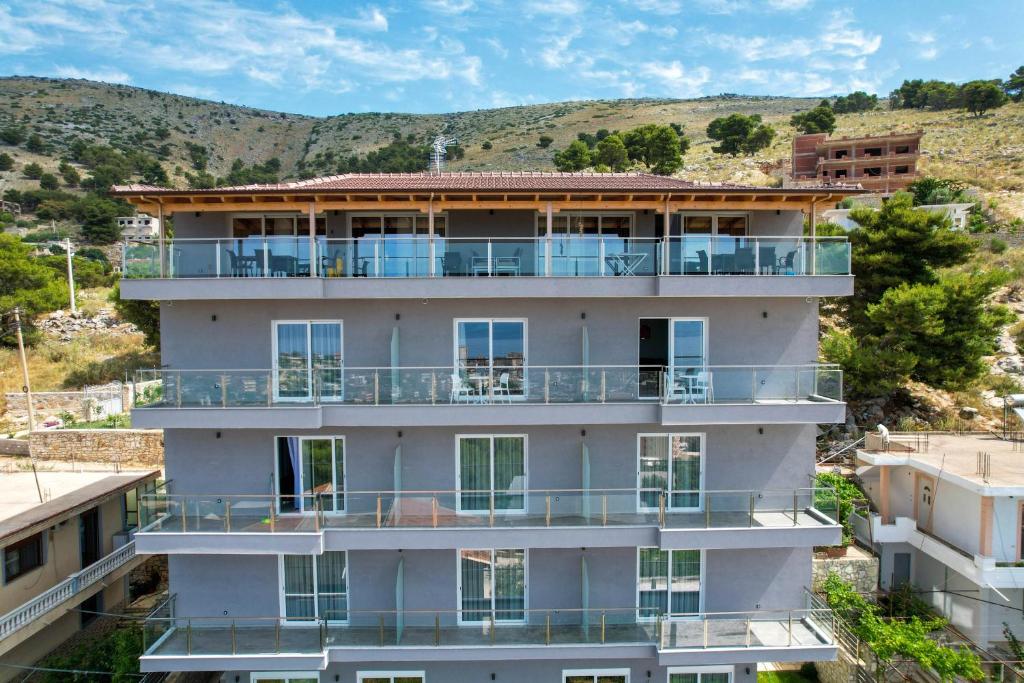 Angel Saranda Palace photo 4