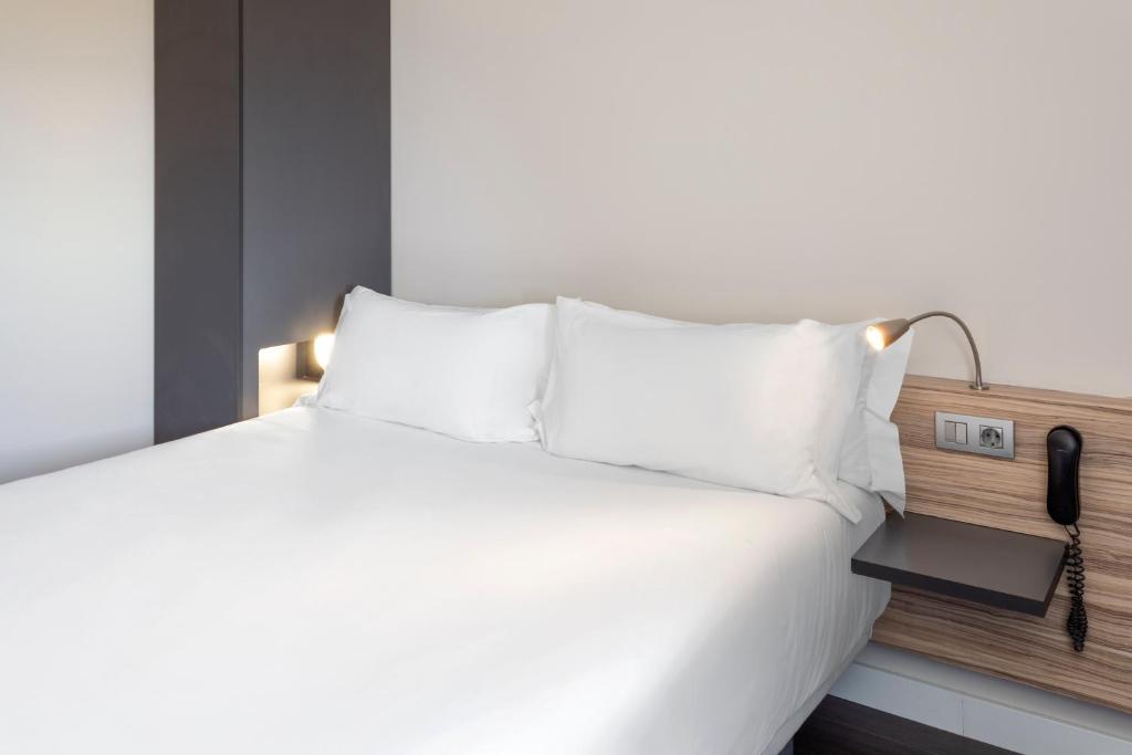 B&B HOTEL Albacete photo 2