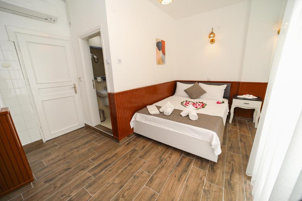 Zulu Hotel photo 3