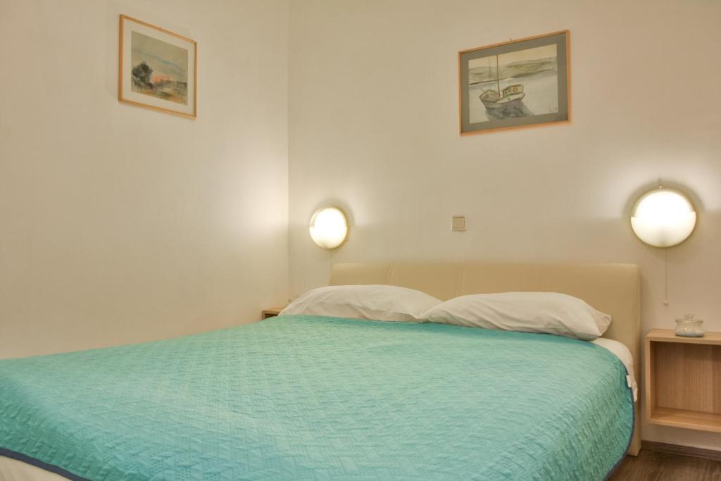 Apartments Miki photo 4