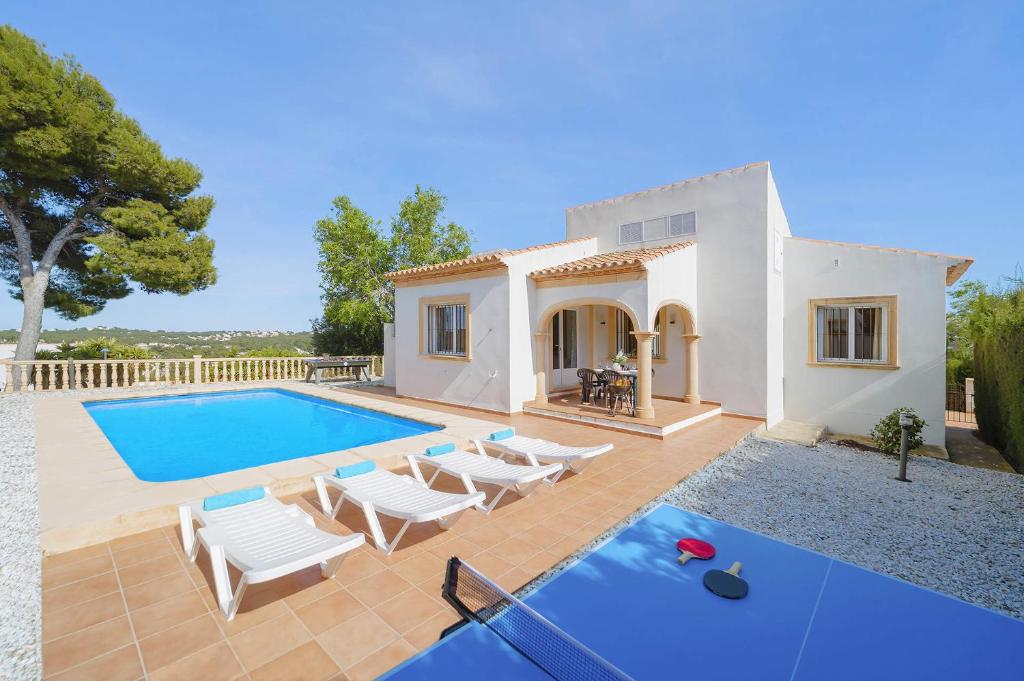 Villa Trufa by Villa Plus
