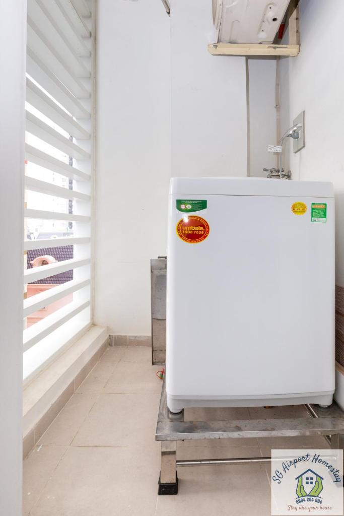 Can Ho Tan Son Nhat Airport