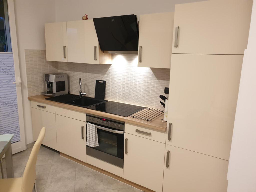 Casa Marisa, 40 metri dalla spiaggia photo 2