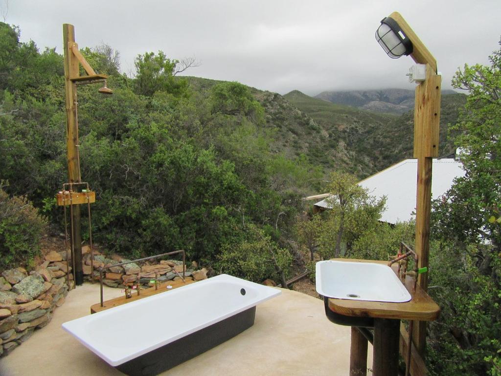 Joel's Off Grid Cottage in the Klein Karoo photo 4