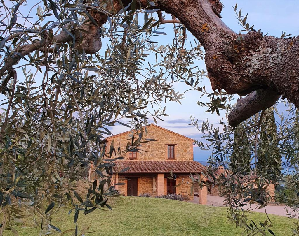 Antico Casale Tiravento photo 4