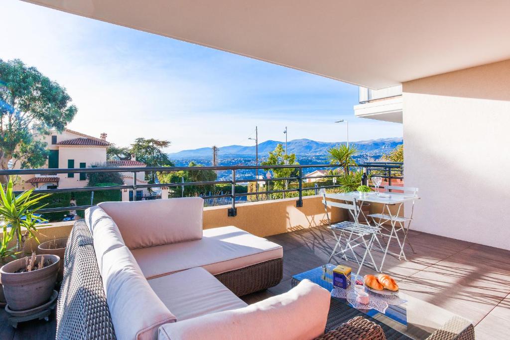 DOMAINE DES ROSES II AP4256 By Riviera Holiday Hom photo 2