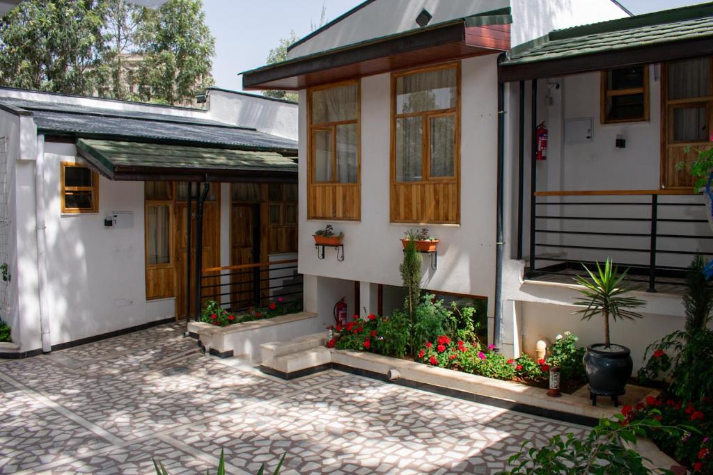 Choice Guest House 2 photo 2