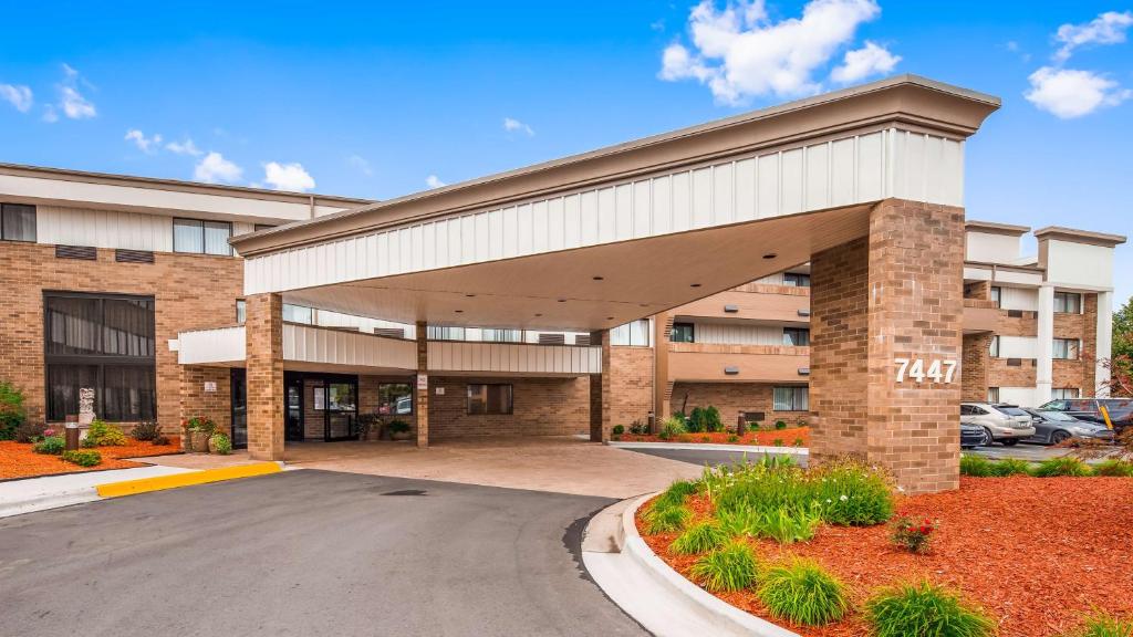 Best Western Warren Hotel image