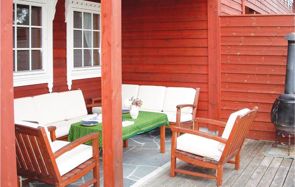 Beautiful Home In Hatlestrand With 3 Bedrooms And Wifi photo 3