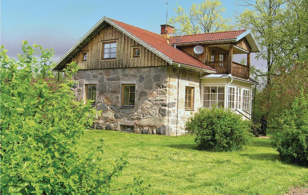 Stunning Home In Agunnaryd With 4 Bedrooms And Wifi photo 4