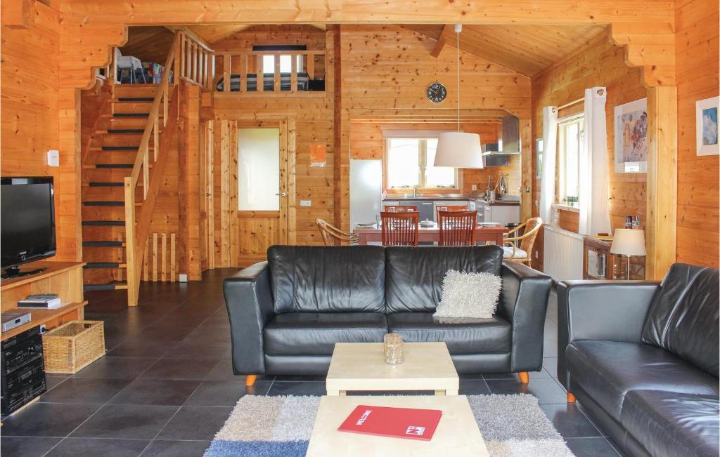 Beautiful Home In Sint-annaland With 3 Bedrooms And Wifi photo 4