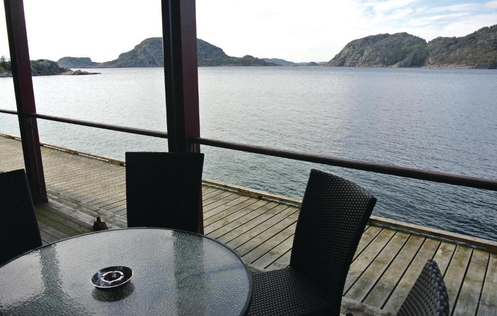 Nice Apartment In Korshamn With 3 Bedrooms And Wifi photo 2