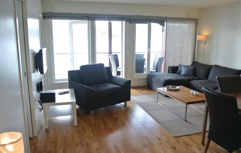Nice Apartment In Korshamn With 3 Bedrooms And Wifi photo 3