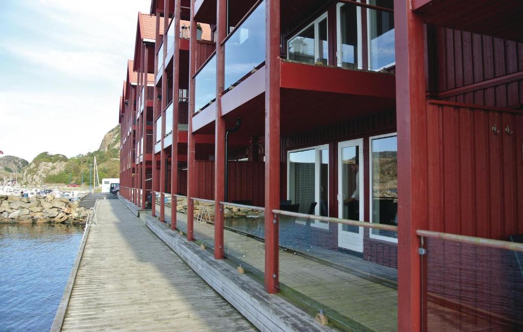 Nice Apartment In Korshamn With 3 Bedrooms And Wifi photo 4