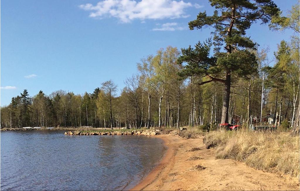 Awesome Home In Ljungby With 2 Bedrooms, Sauna And Wifi photo 2